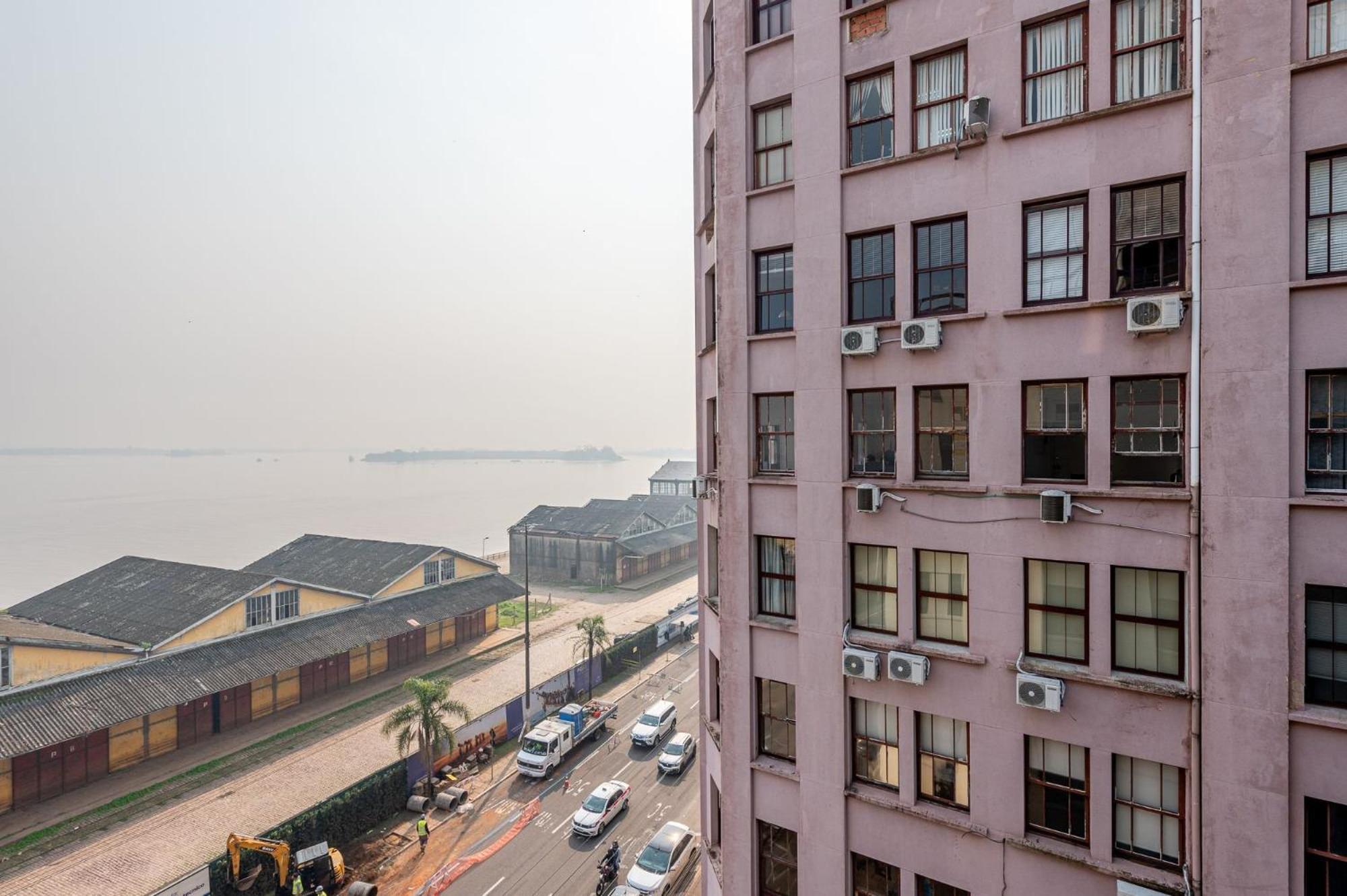 Xtay Cais Rooftop: A De Apartment *